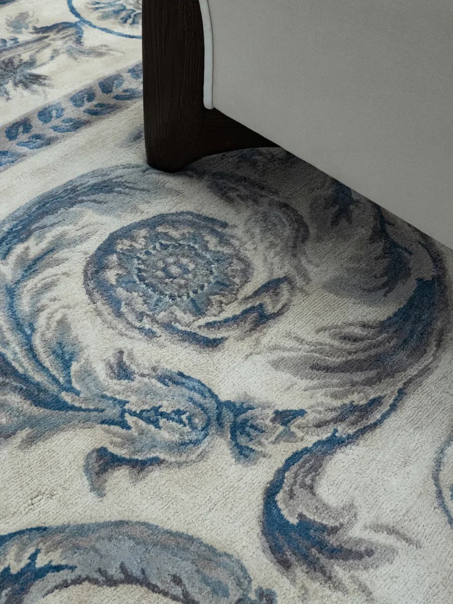 Noblesse Blue Classic Rug di Natalia Enze, un’altra vista
