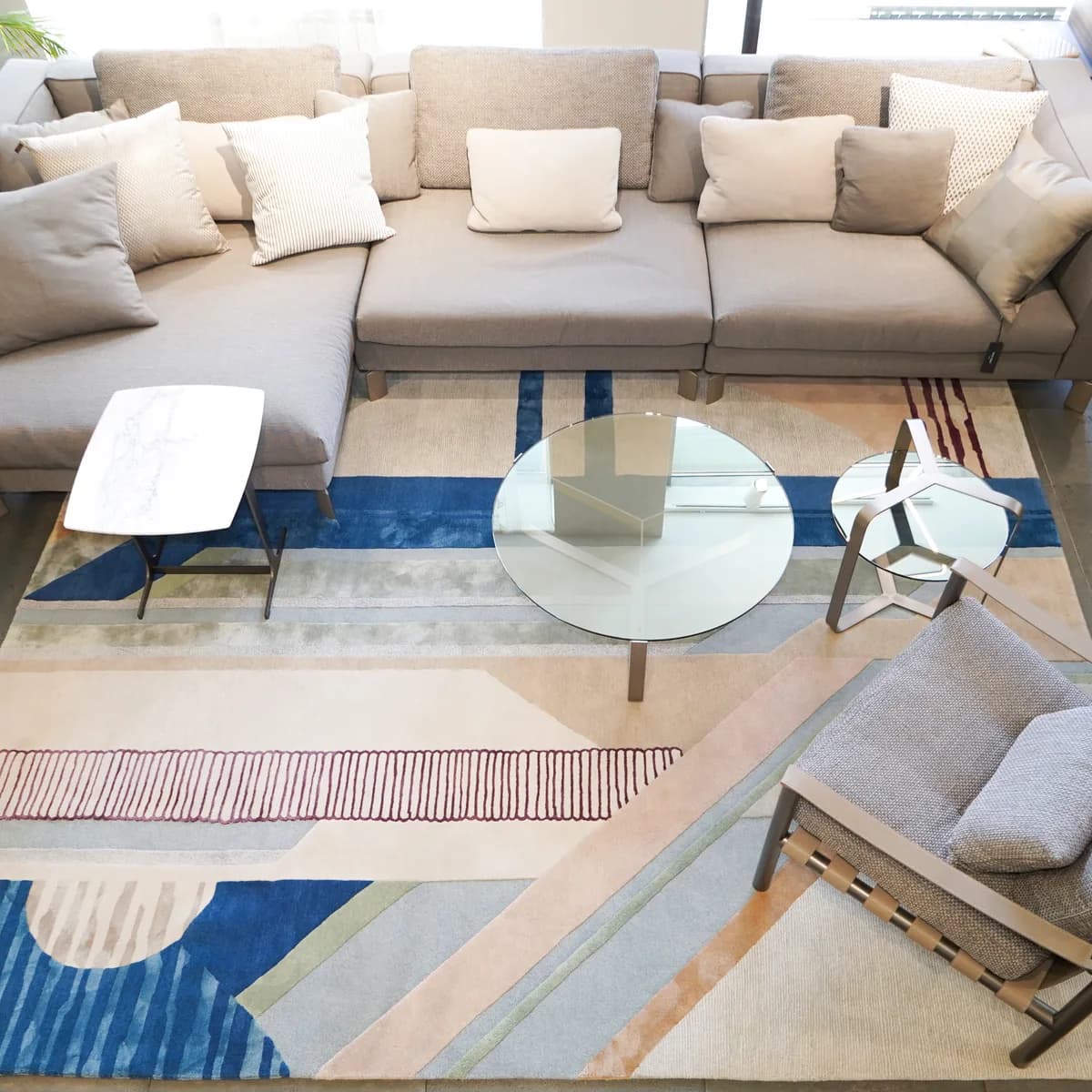Structure V Modern Rug by Natalia Enze, another view
